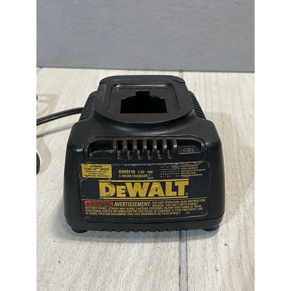 Dewalt DW9116 7.2V-18V 1 Hour Nicd Battery Charger OEM Genuine Black DW9116